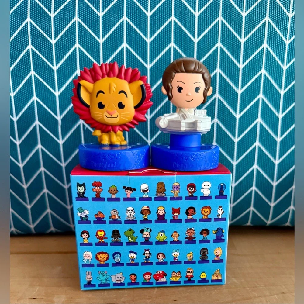 McDonalds Disney 70th Anniversary Toy #22 Rey Simba